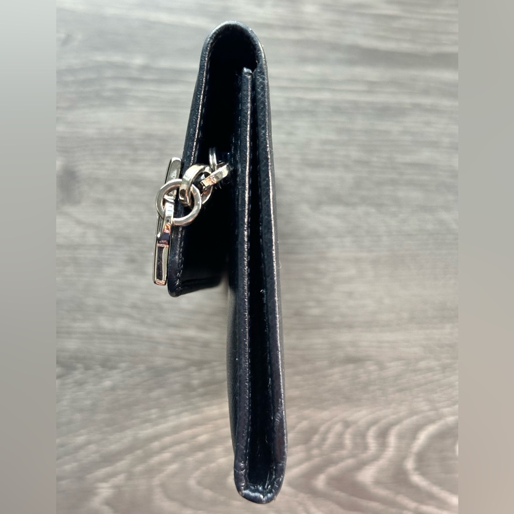 Salvatore Ferragamo Gancini Wallet - Picture 9 of 10